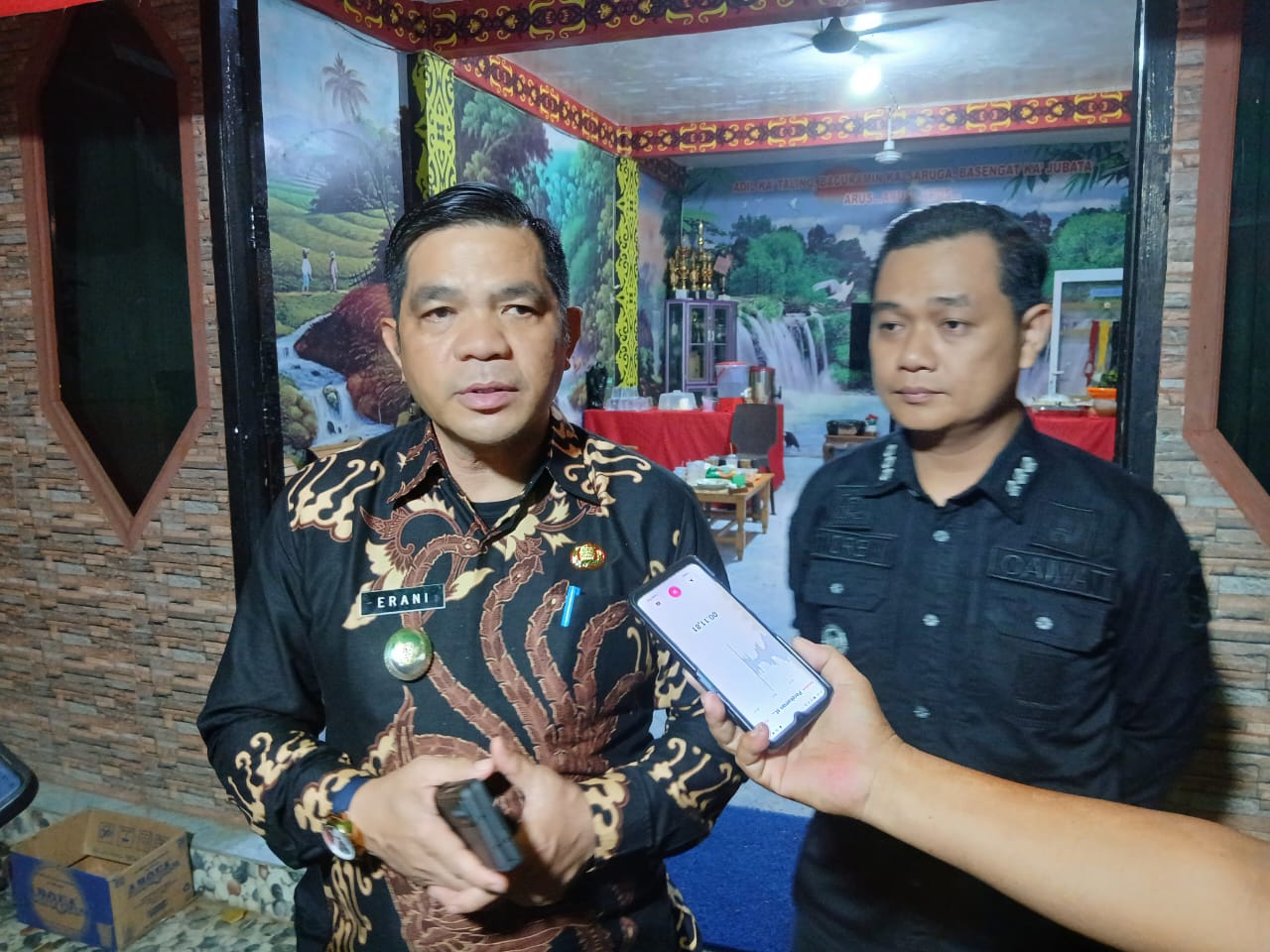 Wabup Landak Erani Dukung Pelestarian Budaya Dayak di HUT ke-9 PBRTB: “Kita Harus Bangga dengan Warisan Leluhur