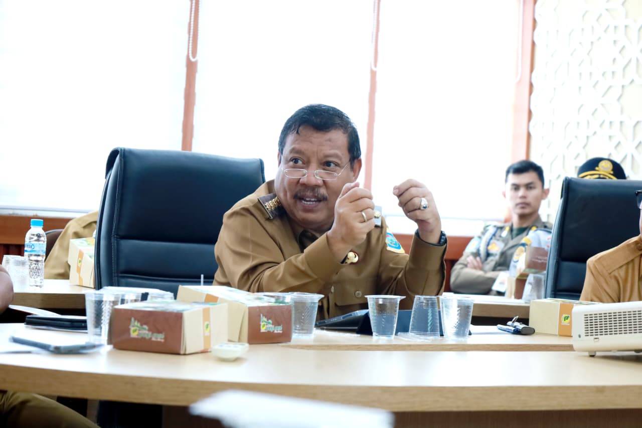 Wali Kota Pangkalpinang Prof Saparudin