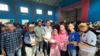 Pemkab Majalengka menyalurkan bantuan tunai DBHCT 2025 kepada 2.900 petani tembakau dan buruh pabrik rokok