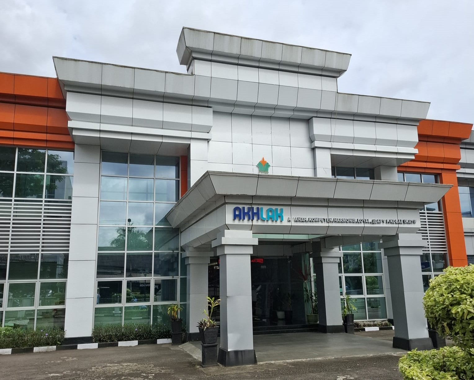 Gedung PTPN IV Regional V