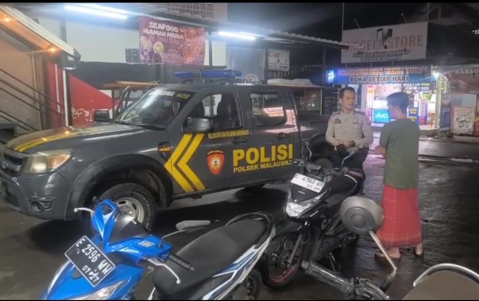 Polsek Malausma intensifkan patroli Blue Light menyasar pemukiman untuk cegah gangguan kamtibmas,