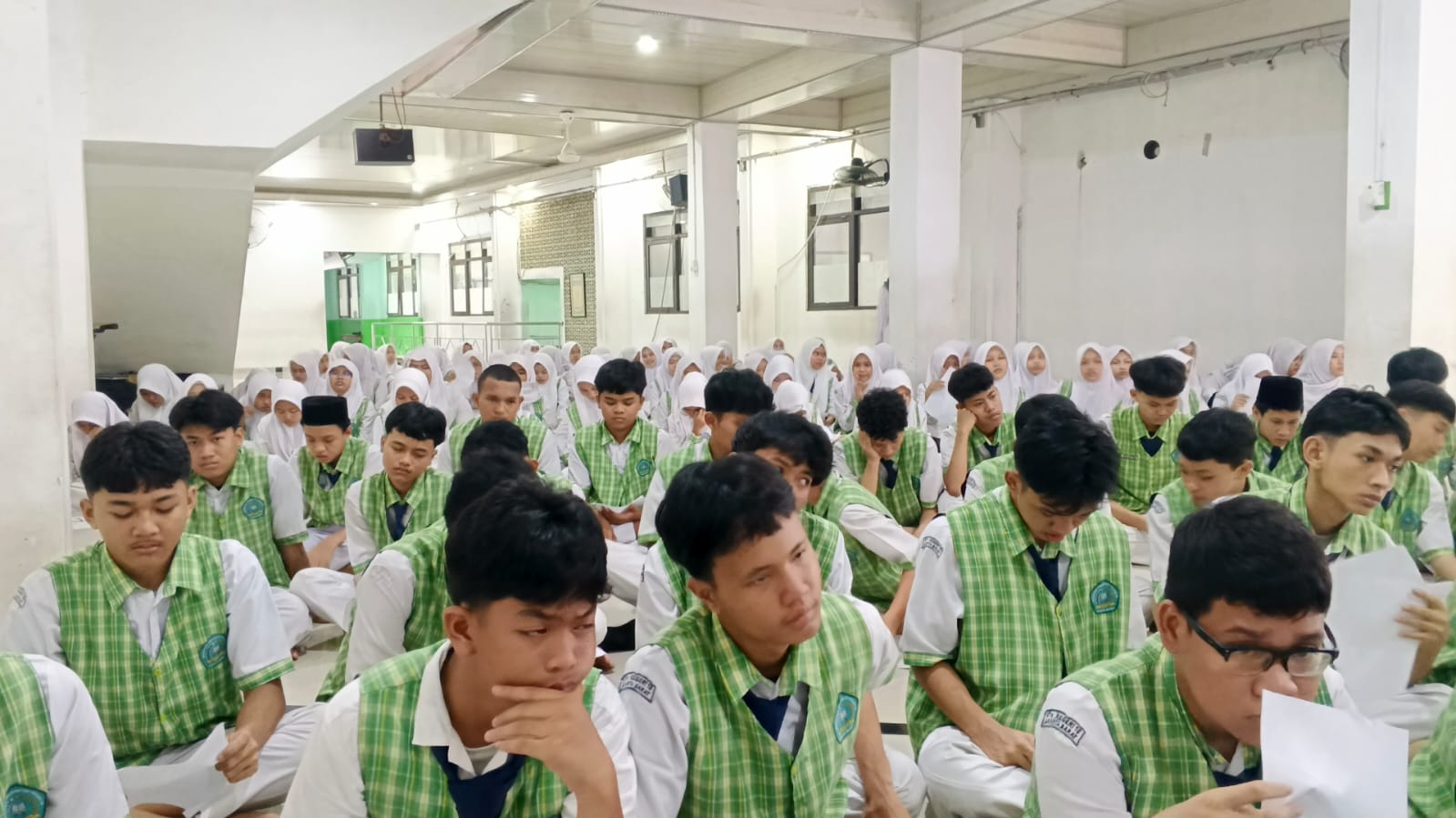 WhatsApp Image 2026 04 13 at 14.42.23 (1)