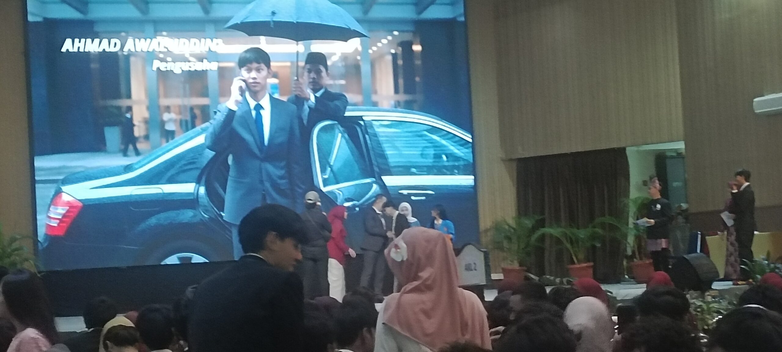 Prosesi Wisuda Purna Siswa yang digelar di Kampus Universitas Esa Unggul, Kebon Jeruk, Jakarta Barat, Rabu (21/5/2026).