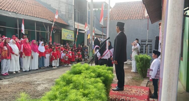 HUT Kemerdekaan Republik Indonesia ke-81, di gang Dukuh RT06 RW03, Kelurahan Neroktog.