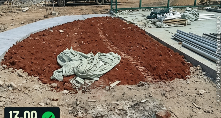 Proyek pembangunan Ruang Terbuka Hijau (RTH) Taman Cacing, Jakarta Timur, senilai Rp4.486.130.991,00, kini menuai sorotan tajam.