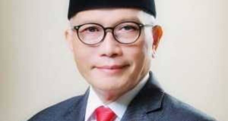 Ketua DPRD Provinsi Jabar Dr.Buky Wibawa