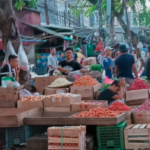 Pedagang Kaki Lima (PKL) pasar Jembatan Lima.