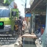 Proyek Pemeliharaan Sarana dan Prasarana Suku Dinas Sumber Daya Air (Sudin SDA) Jakarta Utara senilai Rp319.275.000 yang dikerjakan PT Tiga