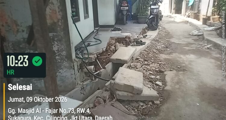 Pekerjaan proyek saluran U-Ditch di RT 007 RW 004, Kelurahan Sukapura, Kecamatan Cilincing, Jakarta Utara, menjadi sorotan.
